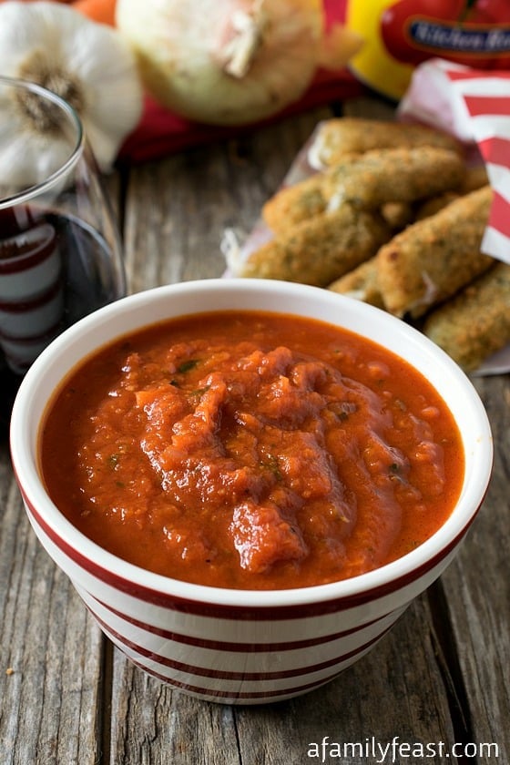 Marinara Sauce - A Family Feast