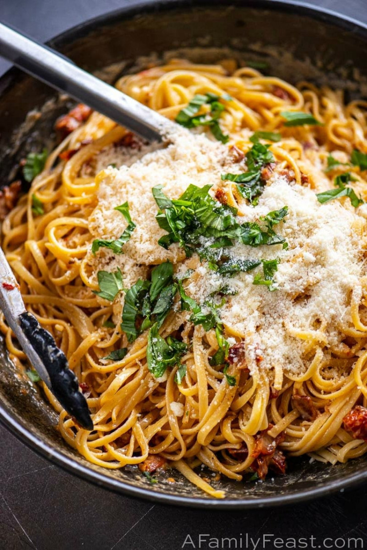 Linguine with Sun Dried Tomatoes and Brie