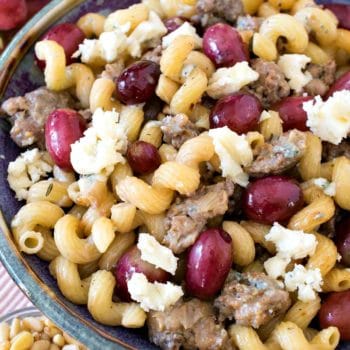 Pasta L'uva with Gorgonzola