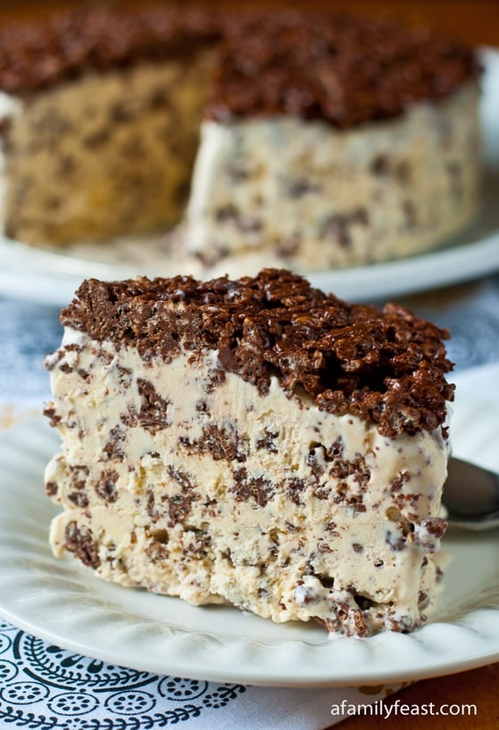 Nutella Crunch Ice Cream Cake | http://homemaderecipes.com/entertaining/14-nutella-recipes/