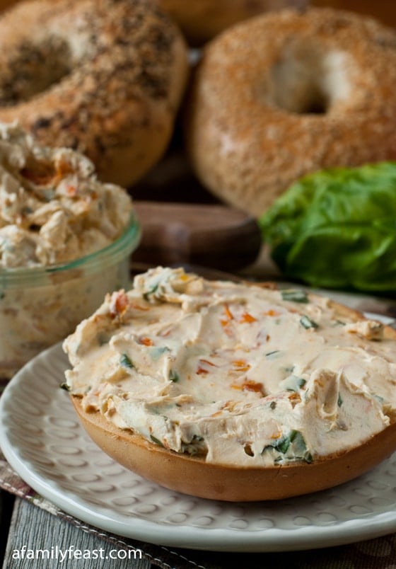A fantastic recipe for Sundried Tomato and Basil Cream Cheese Spread - great for breakfast or brunch and so simple to make!
