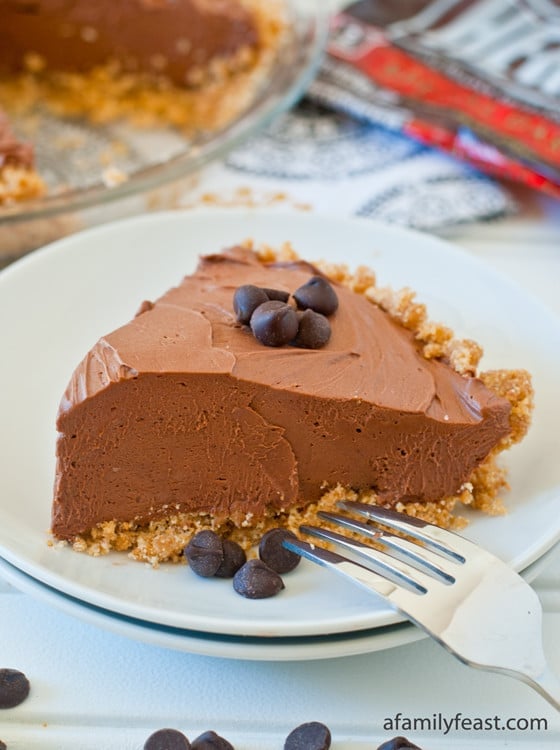 No-Bake Chocolate Cheesecake Pie - A Family Feast