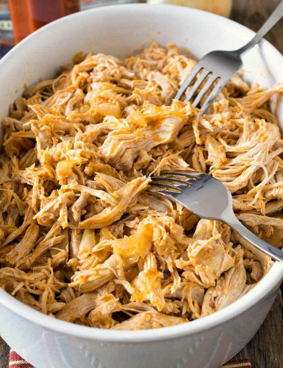 Slow Cooker Pulled Buffalo Chicken