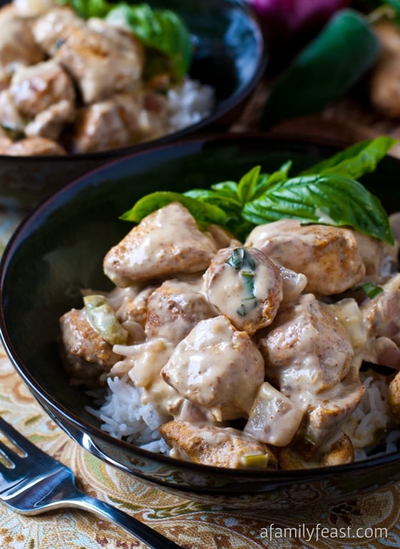 Basil Chicken in Coconut-Curry Sauce - Super flavorful chicken in a creamy coconut curry sauce. You will love this recipe!