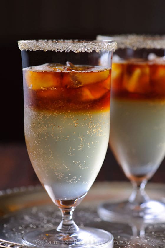 30+ Holiday Cocktails - The Dark & Stormy Cocktail