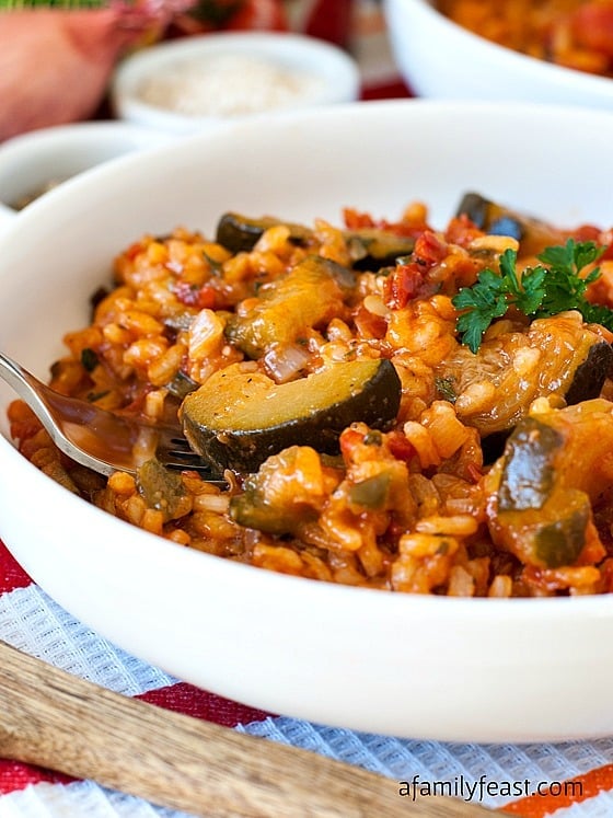 Zucchini Tomato Risotto | http://homemaderecipes.com/course/pastas-bread/14-risotto-recipes/