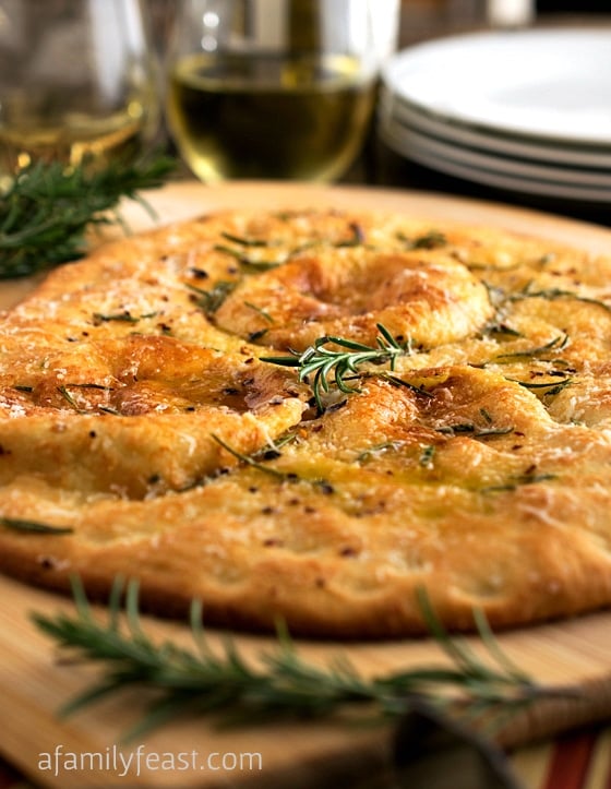 Rosemary Flatbread - An easy and delicious flatbread with fantastic flavor! Can be served as an appetizer or as a light main course served alongside a healthy salad.