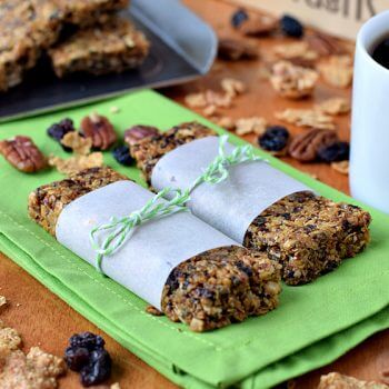Great Grains Chewy Breakfast Bars - A Family Feast