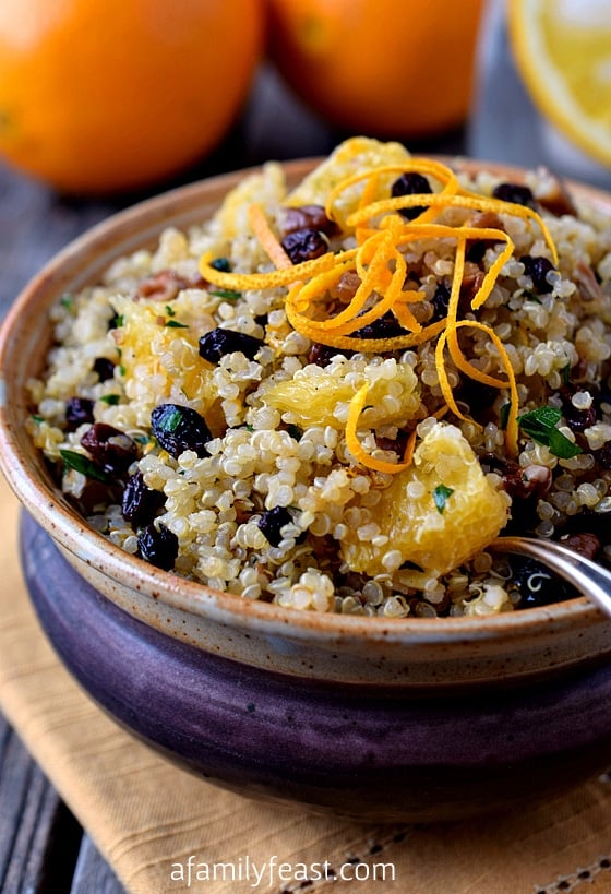 Quinoa Salad with Pecans, Orange and Currants - a light, healthy and super delicious salad! Great as a meal or as a side dish to grilled chicken or fish.