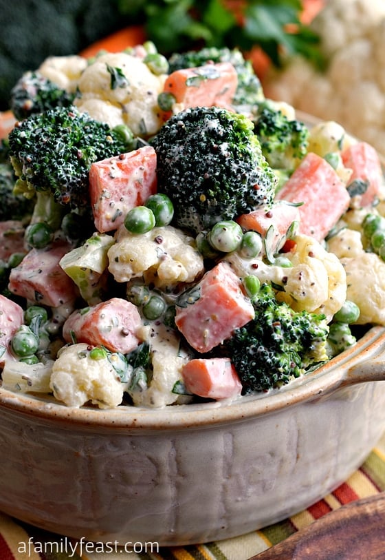 Winter Vegetable Salad - Combined with a creamy and zesty dressing, this salad is a really delicious way to enjoy fresh carrots, broccoli and cauliflower!