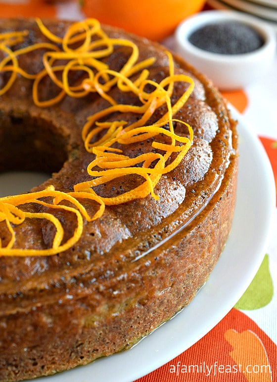 Orange Poppy Seed Cake - Super moist and full of orange and poppy seeds - this cake is delicious!
