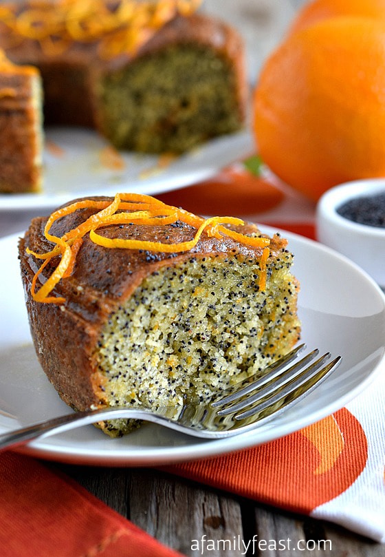 Orange Poppy Seed Cake - Super moist and full of orange and poppy seeds - this cake is delicious!