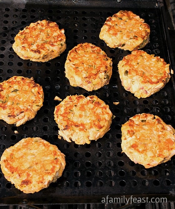 Zesty Salmon Burgers with Dill Spread - A Family Feast