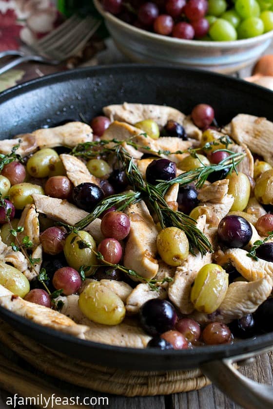 Quick Skillet Chicken with Grapes - A Family Feast