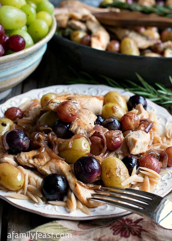 Quick Skillet Chicken with Grapes - A Family Feast