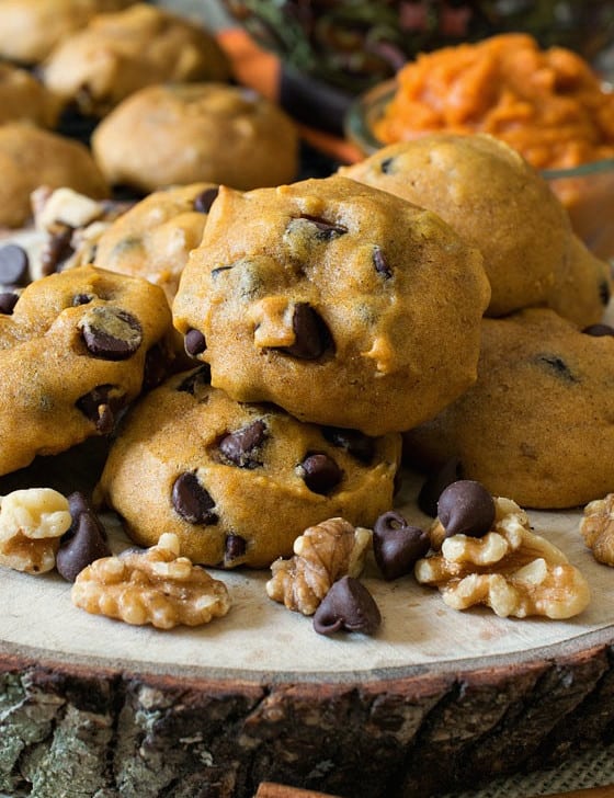 Soft Pumpkin Chocolate Chip Cookies - Lightly sweet pumpkin cookies full of chocolate chips and walnuts. So good!