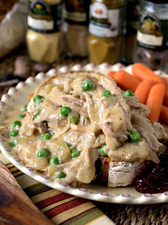 Creamed Turkey on Toast - A Family Feast