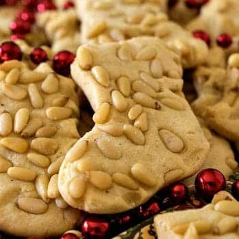 Christmas Cornmeal Cookies - A Family Feast
