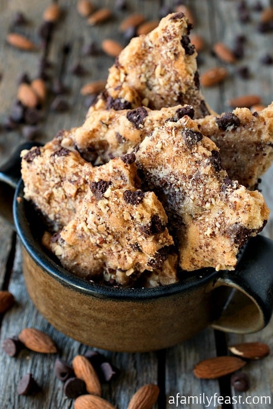 Almond Malted Brittle Bars - Seriously delicious and easy to make! Almonds, malted milk powder, chocolate chips in crispy, crunchy cookie!