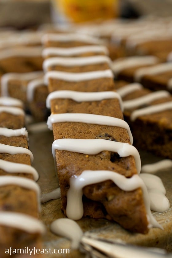 Hermits Cookies - A classic New England cookie made from molasses and dried fruits or nuts. Simple to make and very delicious!