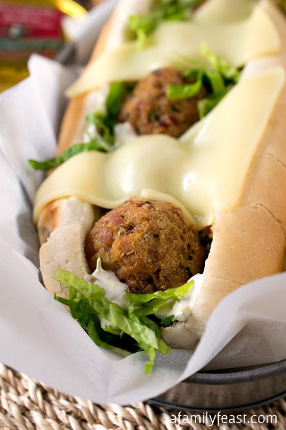 Tuna Meatball Sub - It's part tuna melt, part meatball sub! Super delicious 'meat' balls made with canned tuna! 