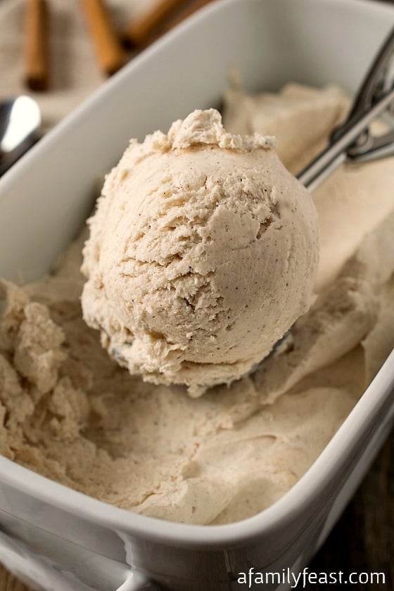 No-Churn Cinnamon Ice Cream - Just three ingredients and no ice cream maker needed!