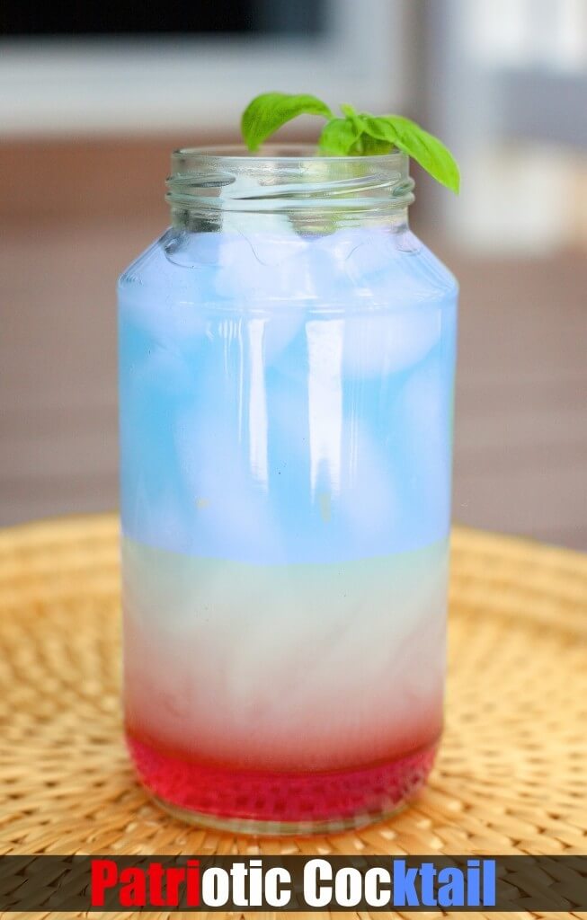 Non-Alcoholic Patriotic Layered Mocktail - One of over 25 patriotic holiday recipes to help you celebrate Memorial Day, 4th of July, Flag Day, or any day!