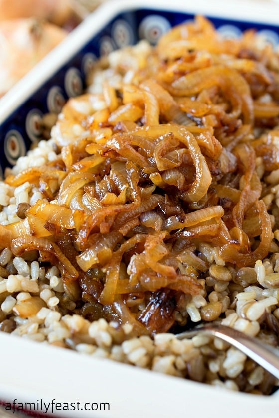 Mujadarra - Don't be fooled by the simple ingredients in this classic Middle Eastern dish! A delicious side made from caramelized onions over lentils and brown rice. Simple but delicious!