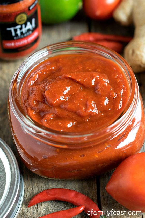 Spicy Thai Ketchup - Kick things up a bit with this easy and delicious spicy Thai ketchup!