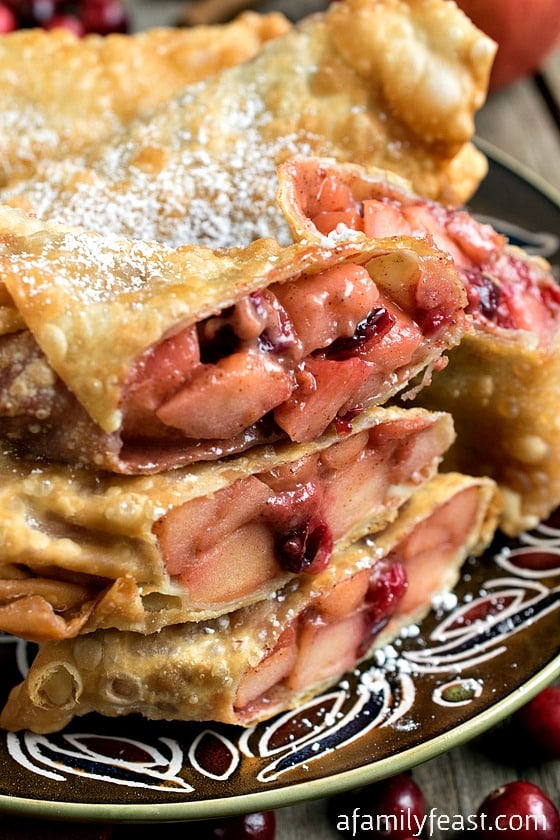 A delicious twist on classic apple pie flavors! These apple cranberry egg rolls are addictively delicious!