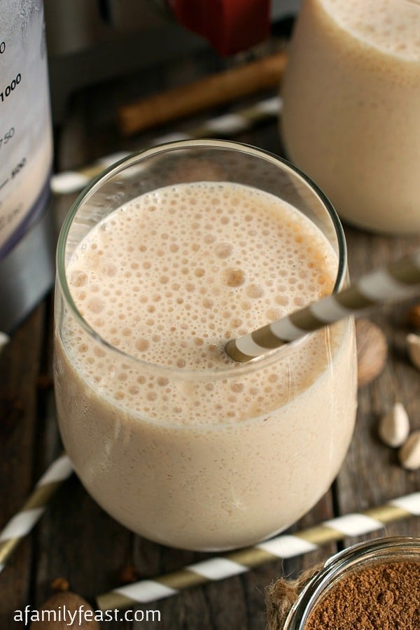 Chai Tea Smoothie - A Family Feast®