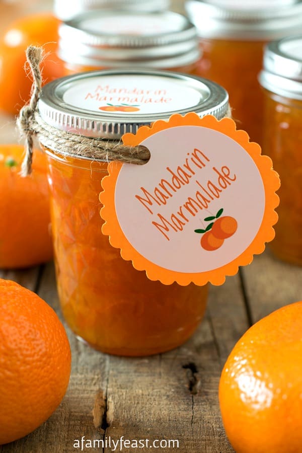 Mandarin Marmalade - Fresh mandarin oranges with a hint of lemon. This marmalade is fantastic! Includes a link to a free printable for labels or gift tags.
