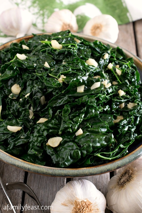 This Garlicky Tuscan Kale is a quick and easy side dish that is delicious with any meal! 