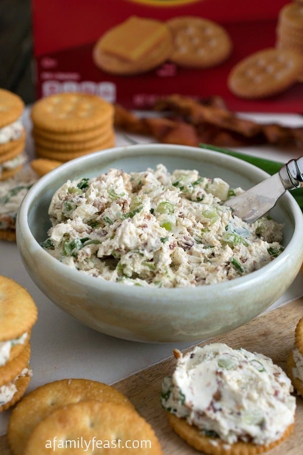 Cream Cheese, Scallion and Bacon RITZwich - Easy and delicious! #StackItUp!