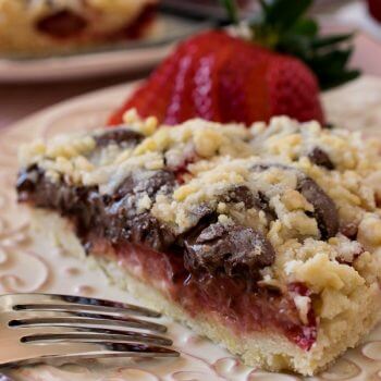 Strawberry Nutella Crumb Torte - A Family Feast