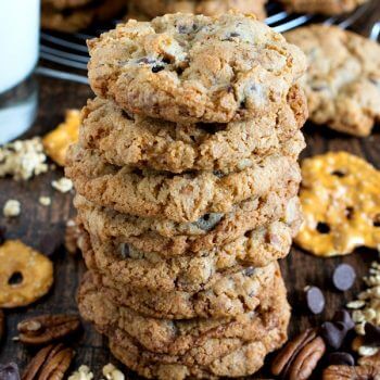 Crunchie Munchie Cookies - A Family Feast