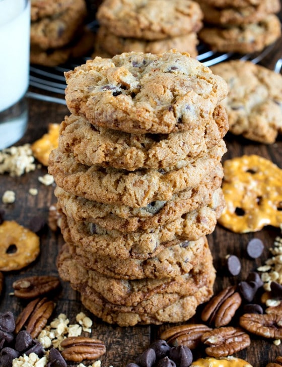 Crunchie Munchie Cookies - A Family Feast