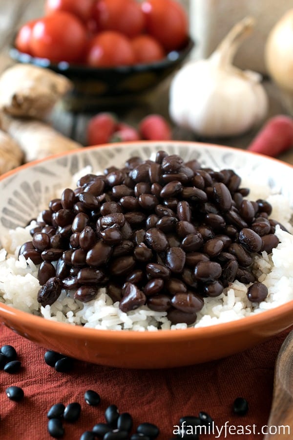 Filipino Beans and Rice - A simple side dish full of fantastic flavor!