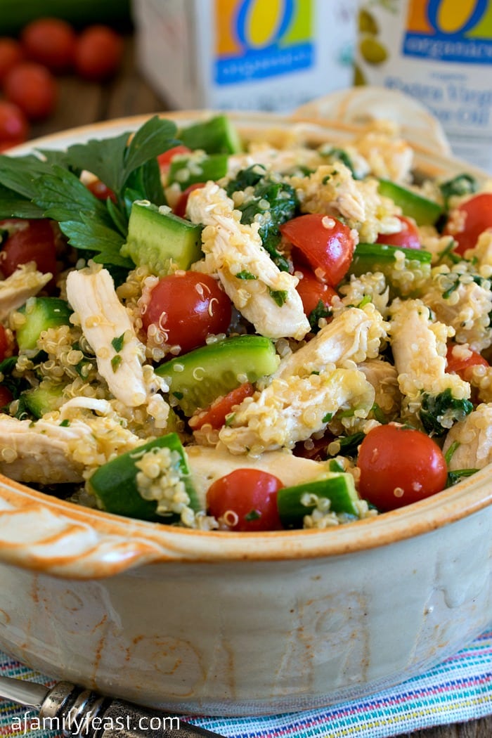 Quinoa Chicken and Vegetable Salad - A light and delicious salad filled with organic chicken and vegetables. #OrganicForAll