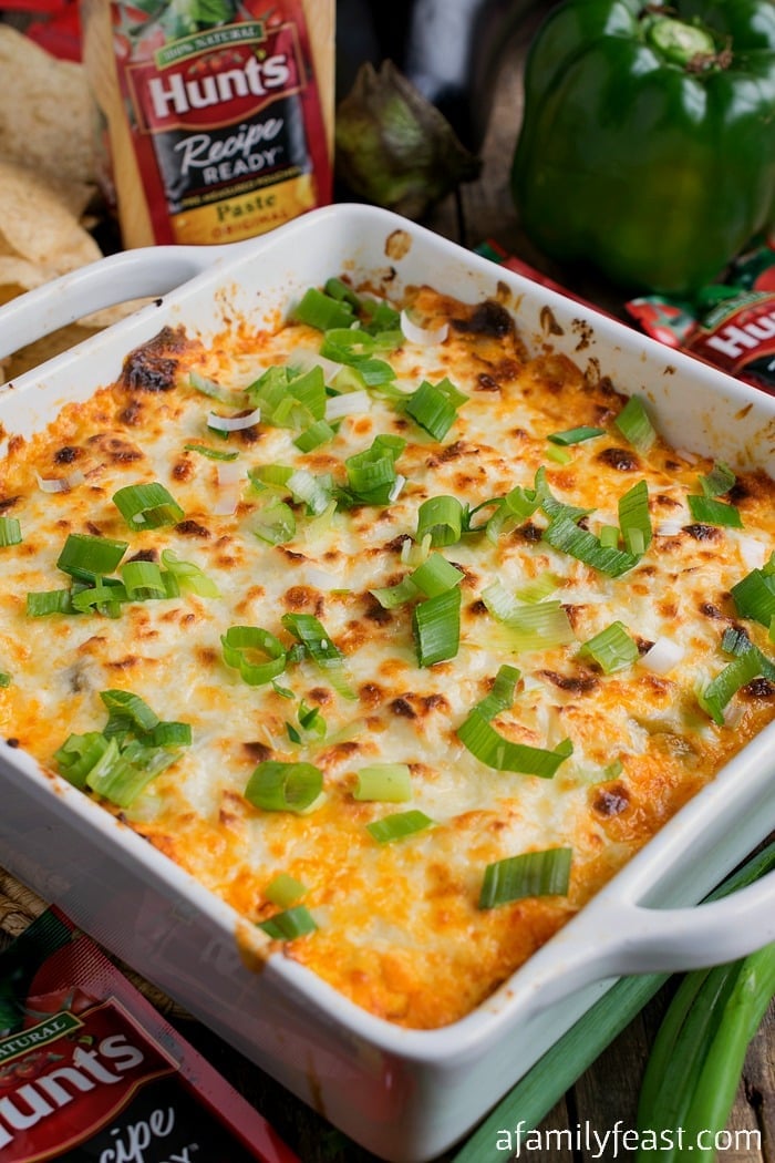 Italian Sausage and Eggplant Tailgate Dip - A perfect appetizer for game day parties and for tailgating, this delicious dip is loaded with flavor! #HuntsDifference