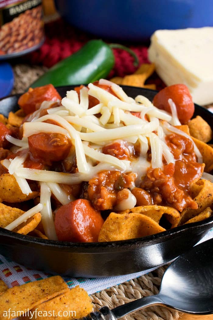 Corn Chip Chili Bowl - Great game day grub! Corn chips topped with chili. So good!