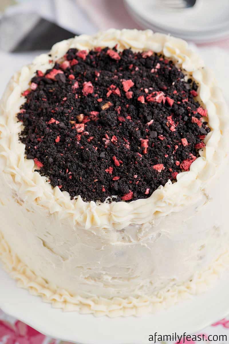 Chocolate Crunch Strawberry Ice Cream Cake - Easy to make cake perfect for any celebration!