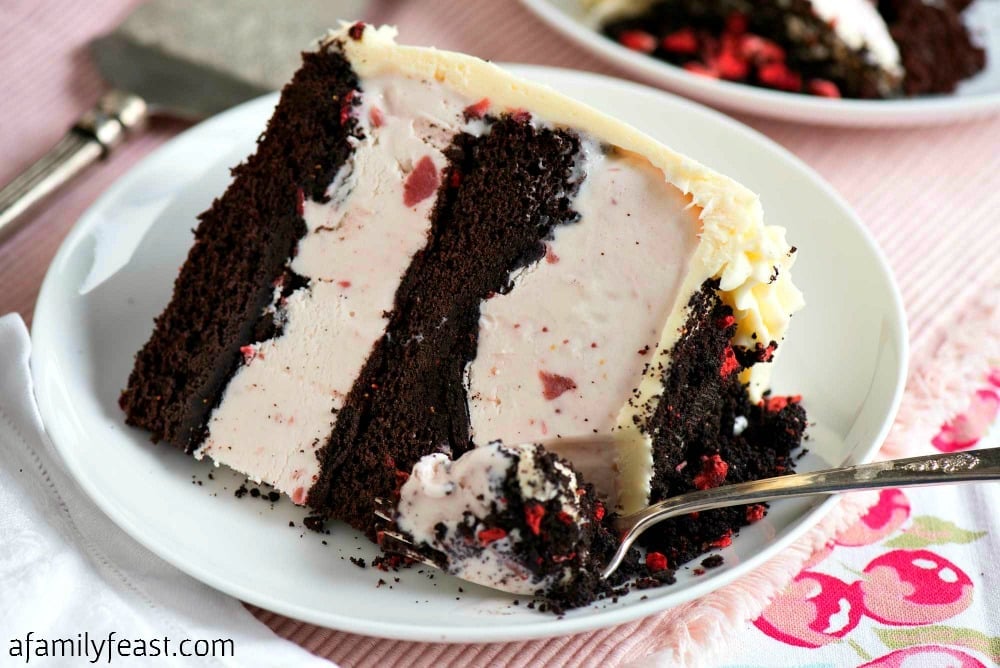 Chocolate Crunch Strawberry Ice Cream Cake - Easy to make cake perfect for any celebration!