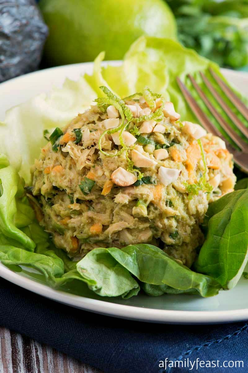 Southwest Tuna Salad Lettuce Boats - Skip the mayonnaise and make this super delicious tuna salad!