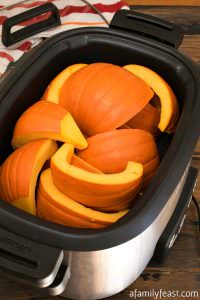 Slow Cooker Pumpkin Purée