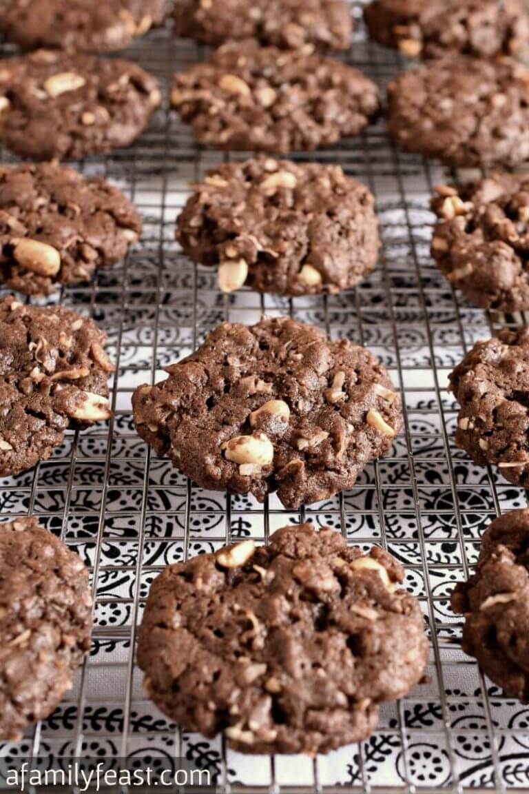 Chocolate Ranger Cookies