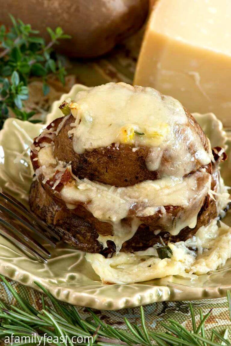 Sliced Potatoes with Herbs and Cheese