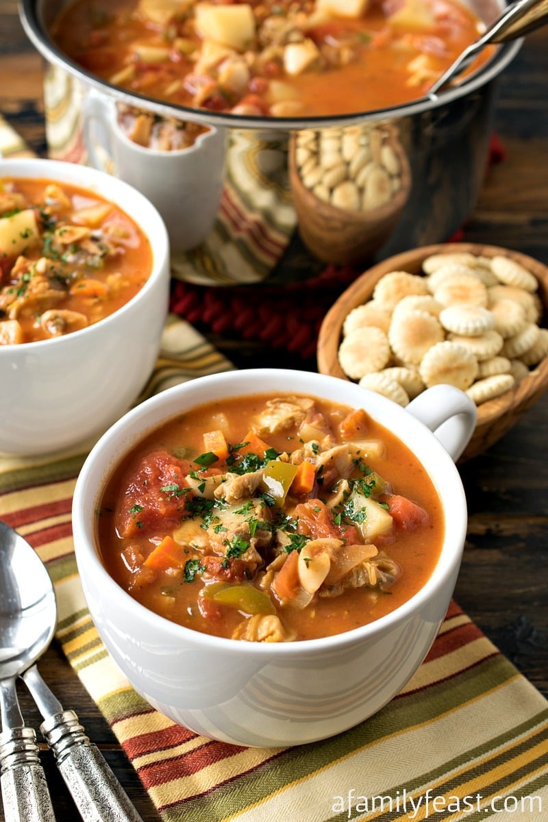 Manhattan Clam Chowder - A Family Feast