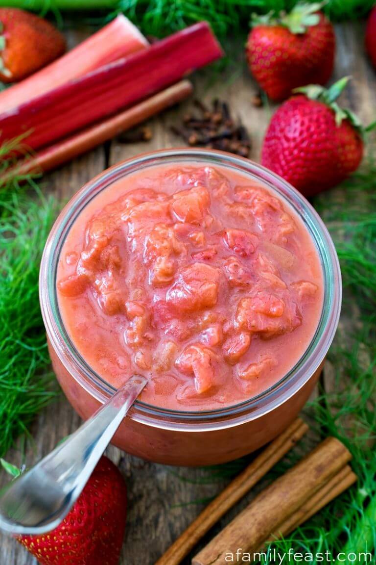 Strawberry Rhubarb Fennel Chutney