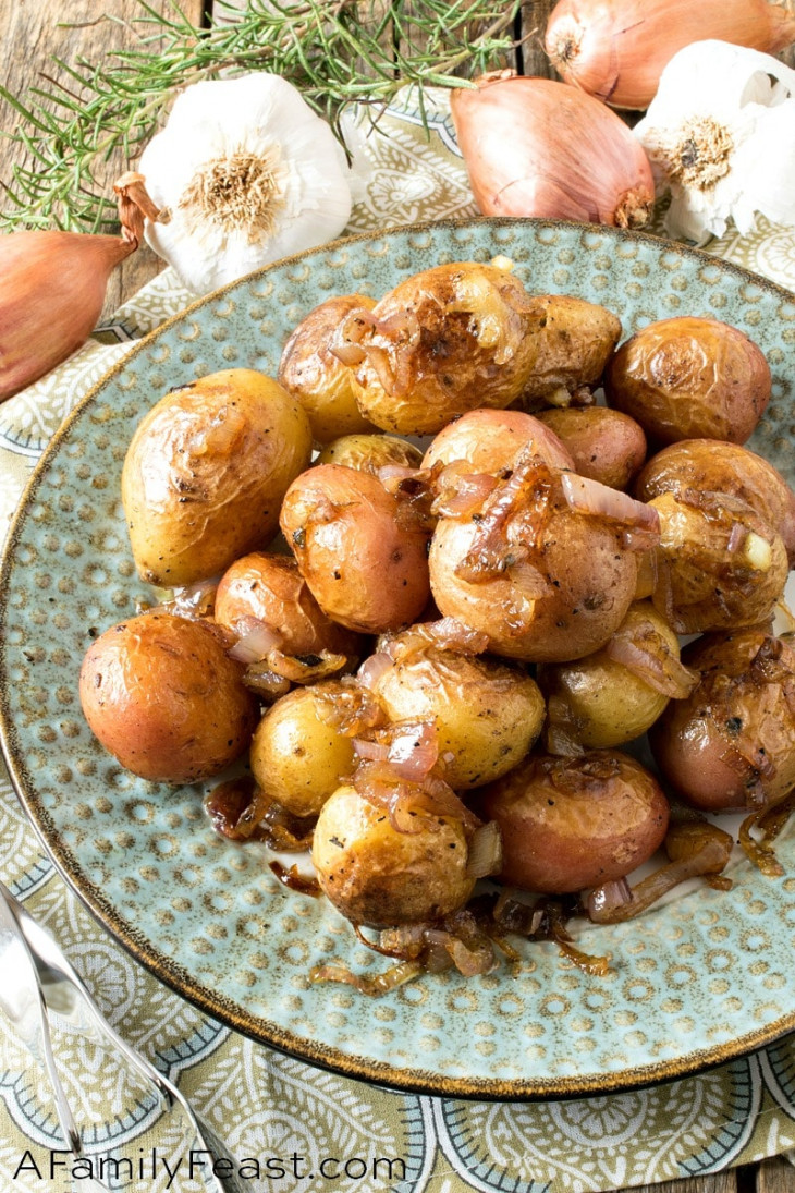 Rosemary Garlic Baby Potatoes A Family Feast®